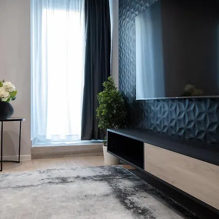 One&only Luxury * Zára