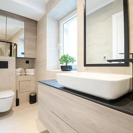 One&only Luxury * Zára