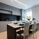 Apartment One&only Luxury