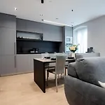 One&only Luxury Apartment
